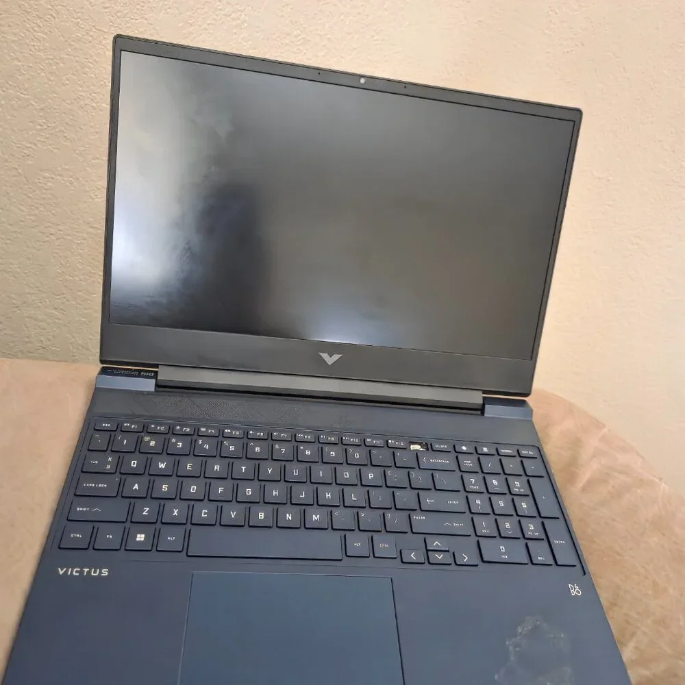 hp gaming laptop victus 15.6